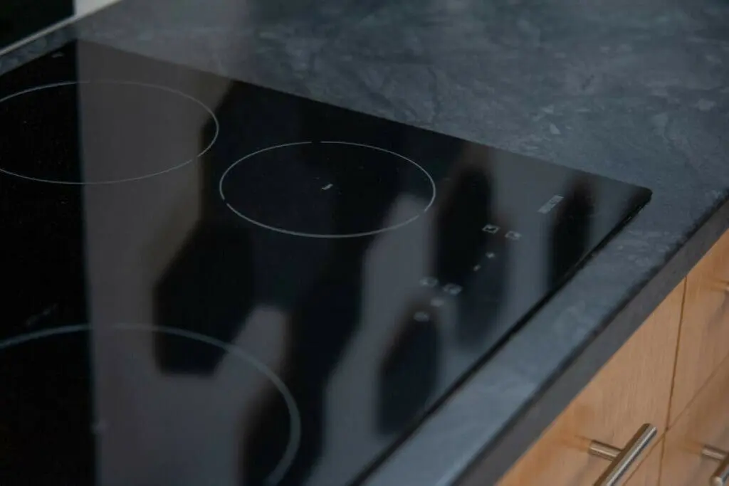 70594 215307 i6CXntVL3 vBo0vA2G6ntGR1E0k15gB85Ru9gY BHdk 655f6fc885c3a.jpg