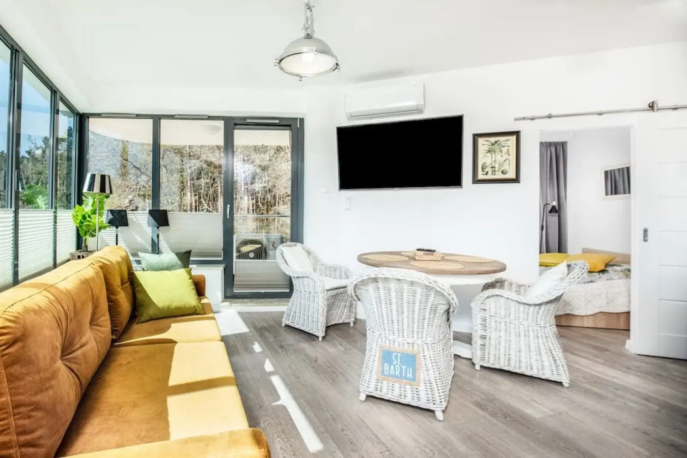 70594 215308 1Kvr3uouHyg3g9N5f6j9sd GNB2oYhy0RH8HfAuUHf4 655f8505b7e1b.jpg