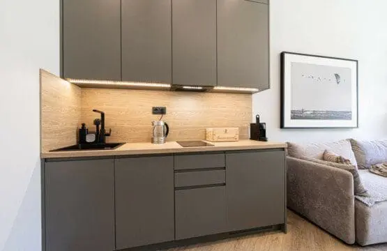 70594 215334 FOCz6IVzA 6azmC3dpYzyQCixmRMlHuBryowXkP11UY 655f77052e321.jpg