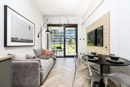 70594 215334 J2HdTlA3HCvtS6 DGOIHzl6NZAsoU6uYBaTqNoX1QXg 655f76fa1904c.jpg