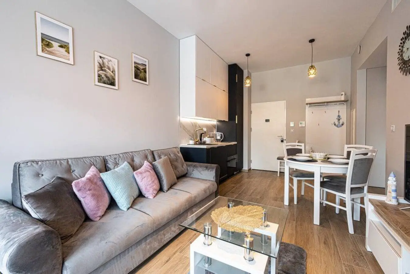 70594 215335 YMQcvHn4BeK7M5BzXw URPBowMEas ao5YSb5I vYDw 655f77487b29e.jpg