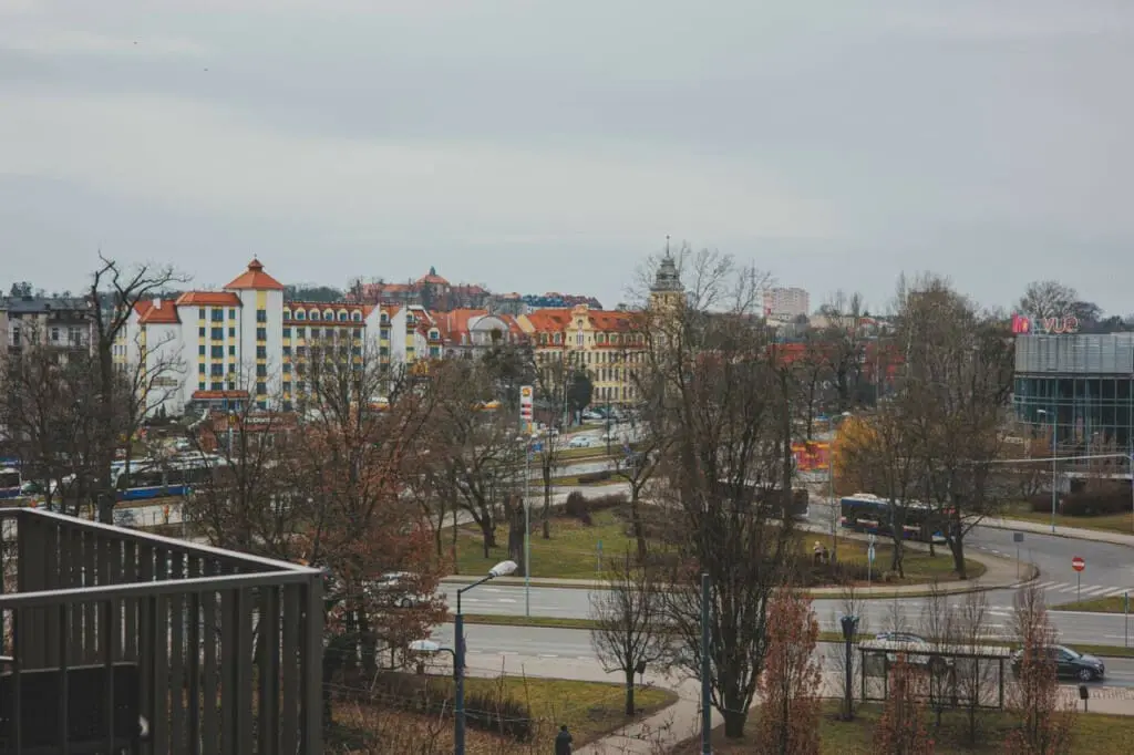 70594 244147 88BUfaY9j0T2f6bRsdsphGqZliteM2Uz6owKT6YL8qw 65d4cc8da70c8.jpg