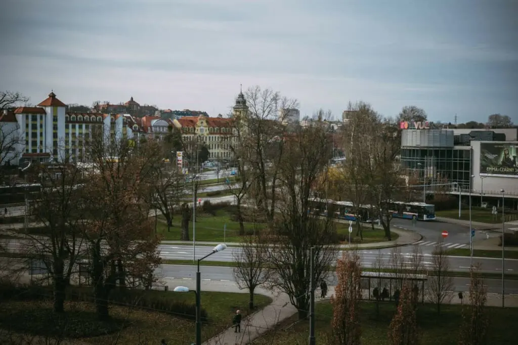 70594 245154 TyIsN0EWlPSxeW6dY0z0nt9 Av7Anb V06q3EzQuX4 65d7b612a5671.jpg