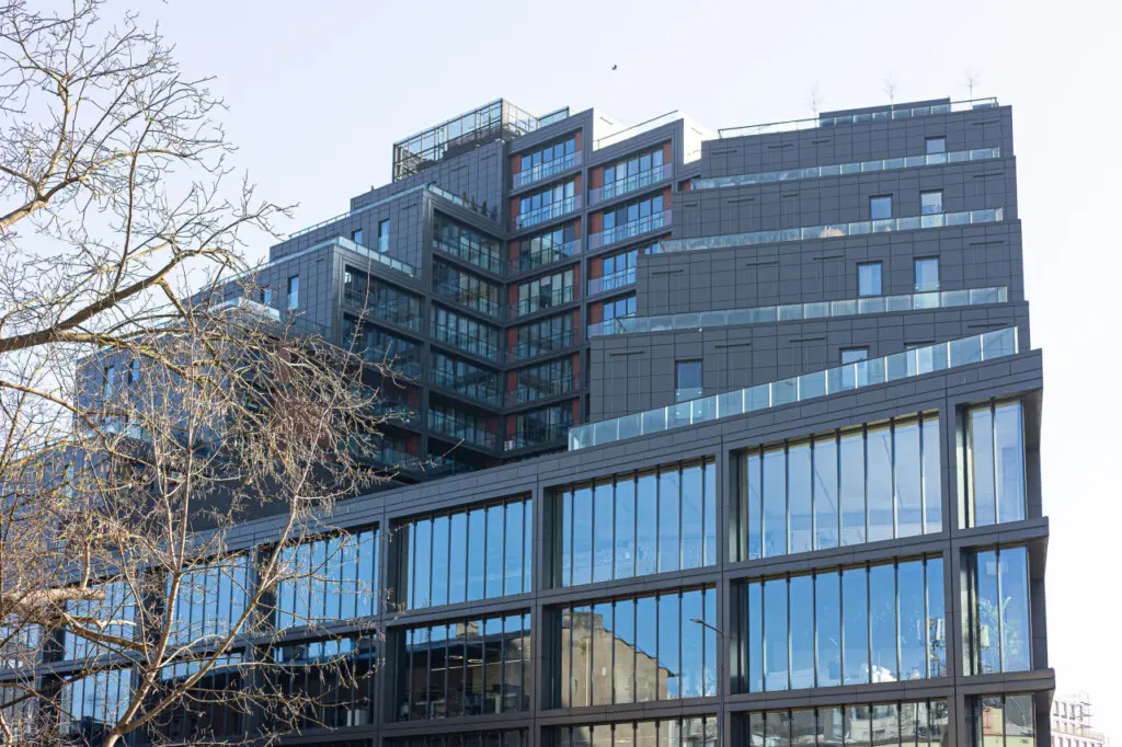 70594 271534 l12POc1YgA4hu4zK6R6WGvwbfOb26QrQhySBaiOY UU 6659b8f47ec40.jpg