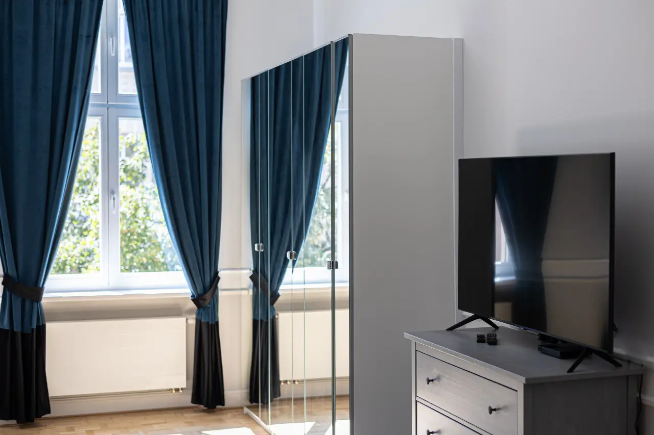 70594 298787 1esQvSccx93f 0Zwy28lNnT1sGvT8Ov6C6 5OCSfHxY 66bb9f44f1218.jpg