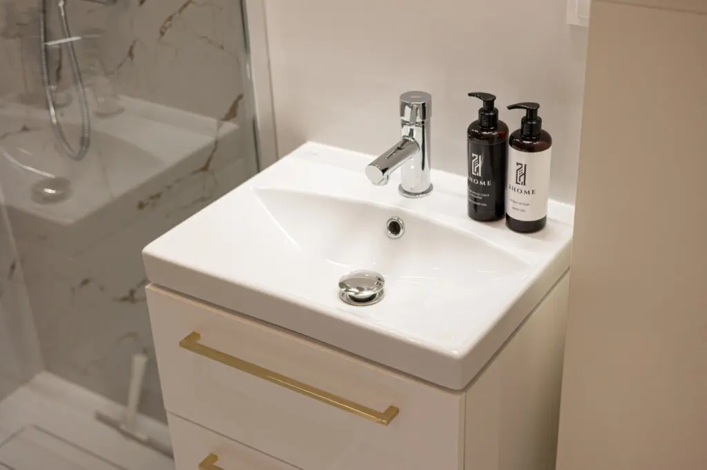 70594 290553 G GeE6n bETA045JbD2y9U2Y9lXMzlmNeQw dh9bfB4 66955d6808925.jpg