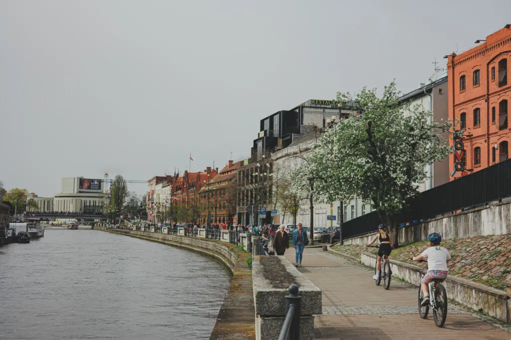 70594 290553 Wln9gzb 2ME6jl pGAh ltEOGVDdKuN9LM3CY2AFKw 66955e3cb87ee.jpg