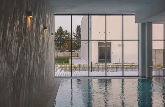 70594 215318 emf48I7w3 1wFA YM BBv84pBEz5 CPoh6NcNIknDc 67a3d5f4717d7.jpg