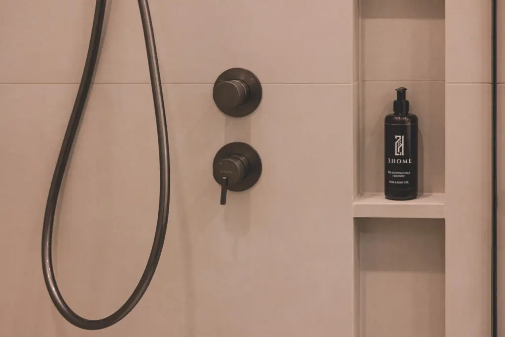 70594 354925 DJsB4 b7SxFRSX3tziK4GcgJwOIR267sZc0Kiw0S9I 6799569b674aa.jpg