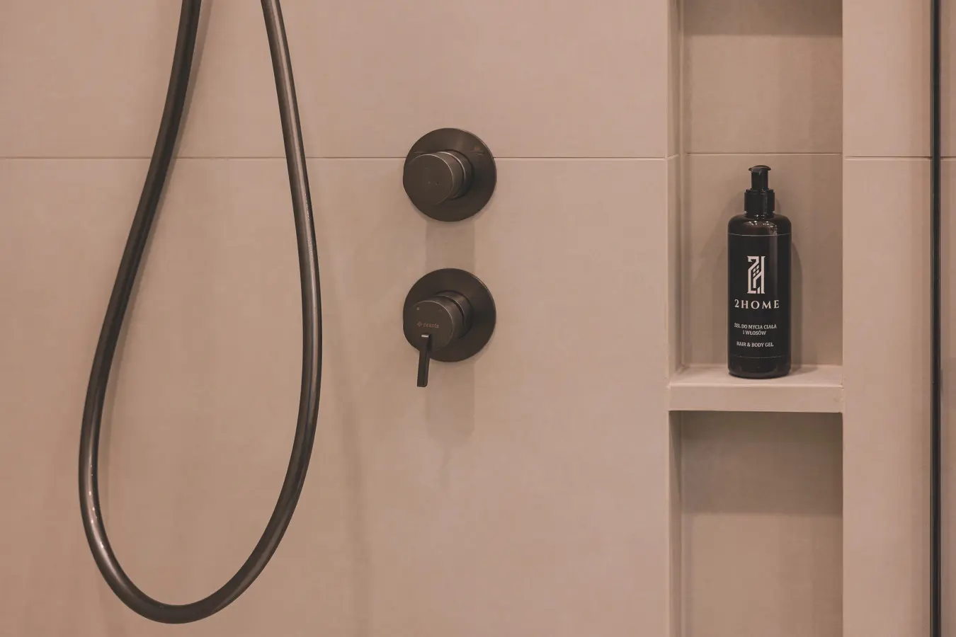 70594 354925 DJsB4 b7SxFRSX3tziK4GcgJwOIR267sZc0Kiw0S9I 6799569b674aa.jpg