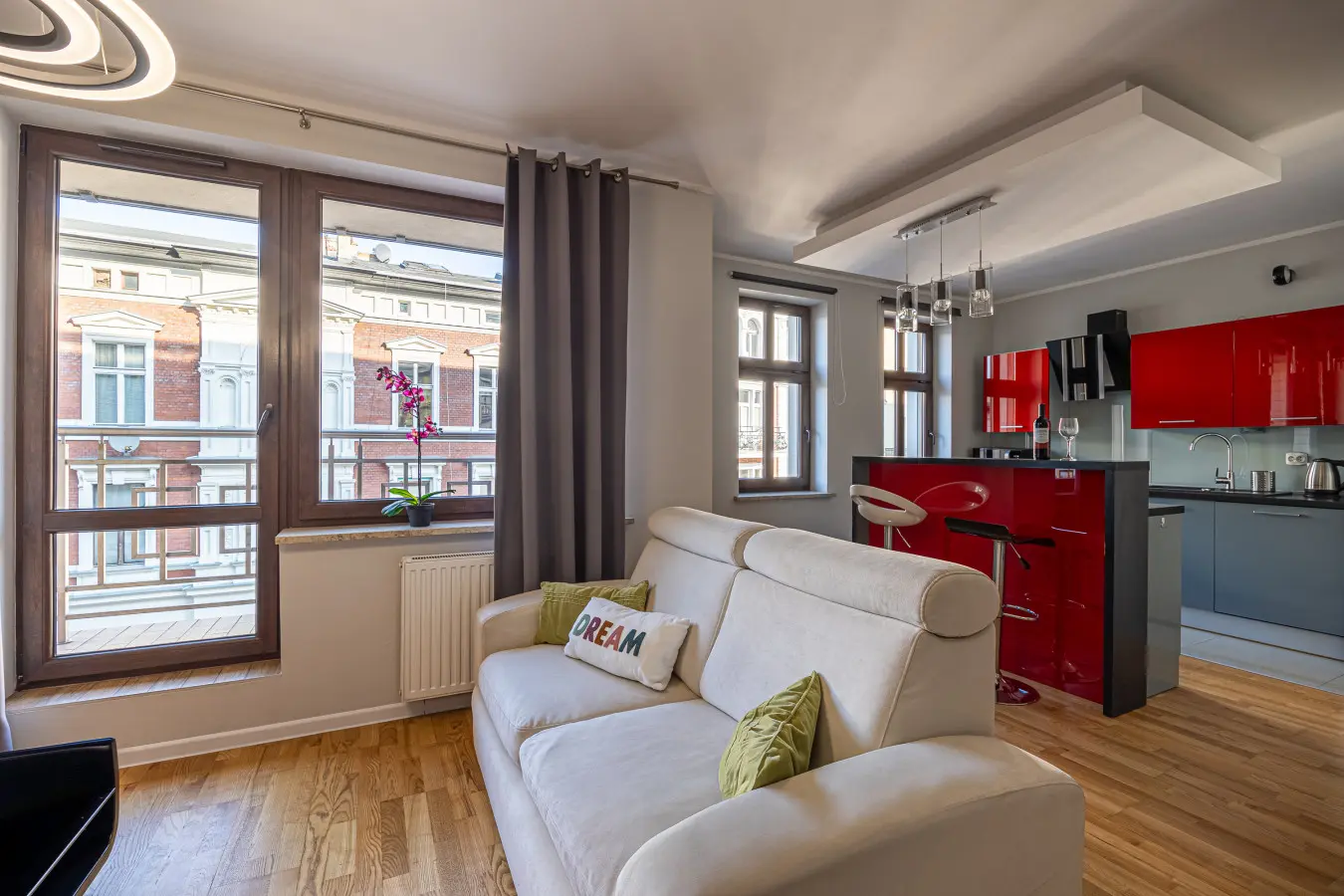 70594 363074 D6EbnOgHmizCxomXW1TAuGlLd7oD8K4iAPRjallDmSg 67c9fd321fe6d.jpg