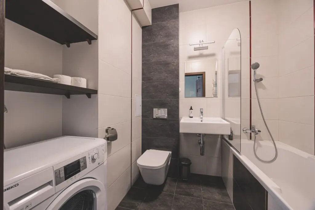 70594 364178 JbWm P4UqxG86P4Ekl0tN9ESKyJ reNQOS2 ES 51Xs 67c9fff2d9985.jpg