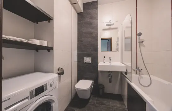 70594 364178 JbWm P4UqxG86P4Ekl0tN9ESKyJ reNQOS2 ES 51Xs 67c9fff2d9985.jpg