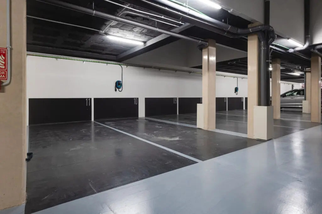 70594 381007 UmCz1hTw2FEQMKxo ccByOCSGDf GrsejBXNFf stgw 67f912883f516.jpg