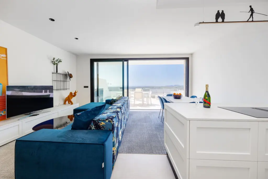 70594 381007 eEyXfu3gdoE AgHYcy3wUt4NQbYLTYLeI7qTmvqMK6Q 67f90bb663ea9.jpg