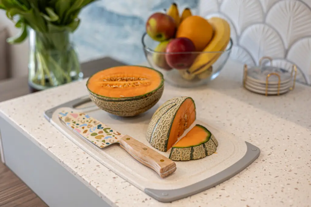 70594 382392 TRu7WxHkRFKovyEy8f62a 4YaJ85DBzEi8ozneCR0SQ 68002ee00992a.jpg