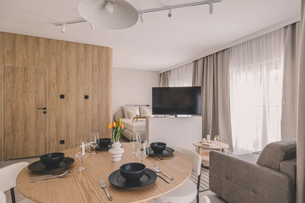 70594 383934 FJ6qXrrqsnE EaPpvHtdv1URscqO R2pDGzILu1XqNg 680b44b500952.jpg