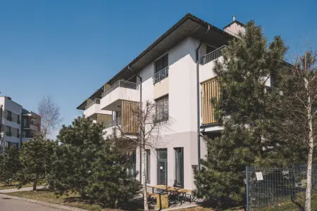 70594 384353 CuWFgOcmlTfGMT5 5nCAj8iCOc gvcaHgfpNraSMm5E 680b6b34e7ff2.jpg