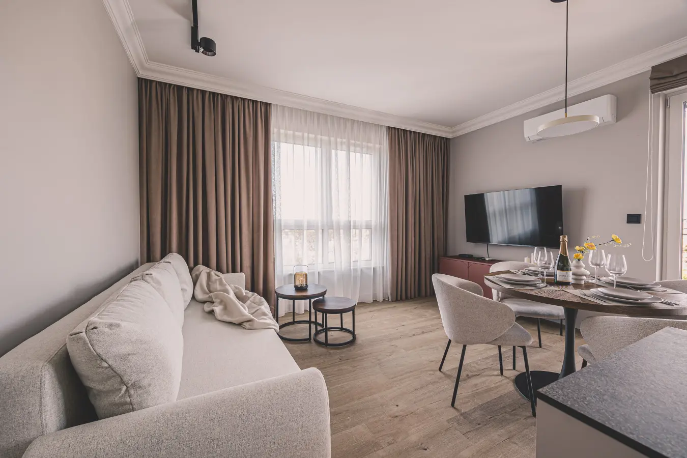 70594 386846 8Uw RKnXRe1IdObSWmEruXz5yC3M2hMlmRMr2OB131A 6817972033118.jpg