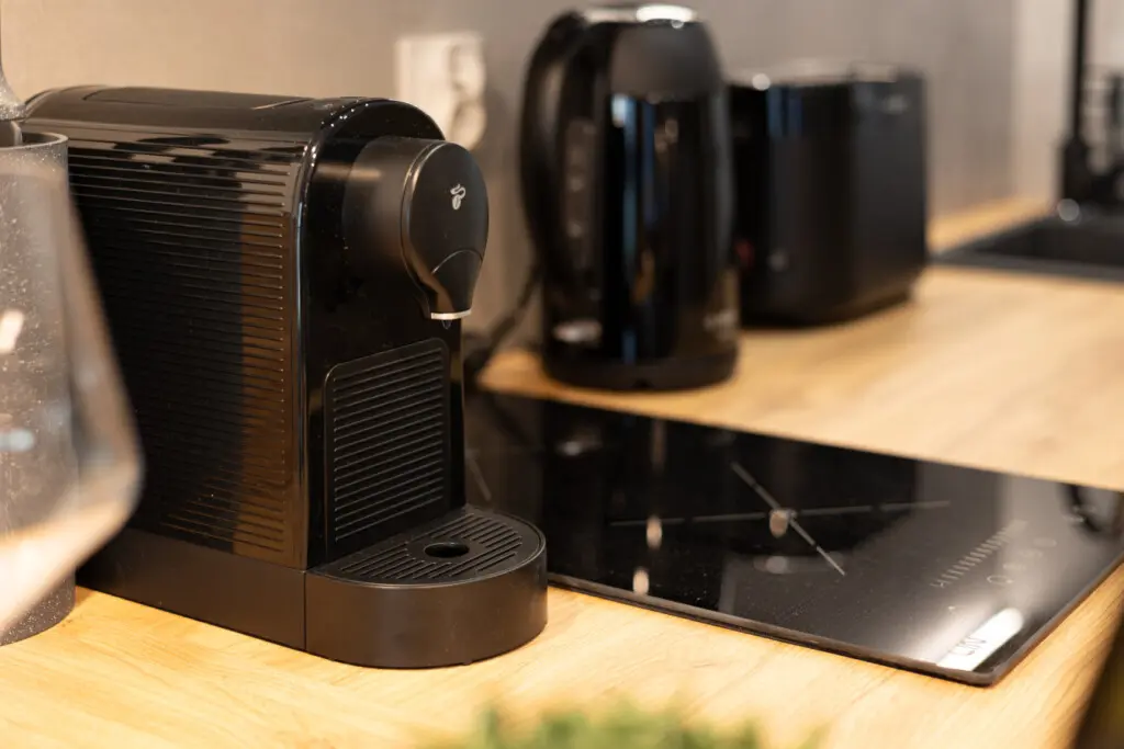 70594 387179 WkN1gsSPutQTr 2KC8cZazRpPXzBneR6eJEHn Glzns 682f8276e0083.jpg