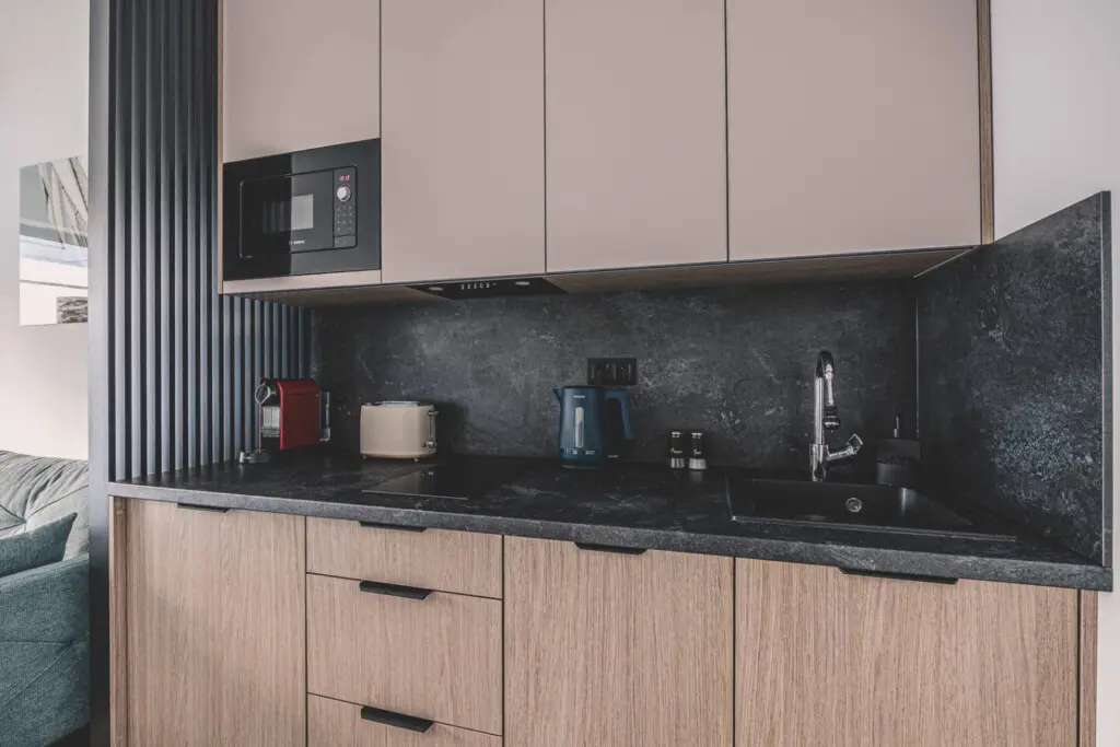 70594 417796 AJzfZG3qH7tEucZ9CwwC1SlN0TXtQeFkcTI1deuqcCI 6888a4161d805.jpg