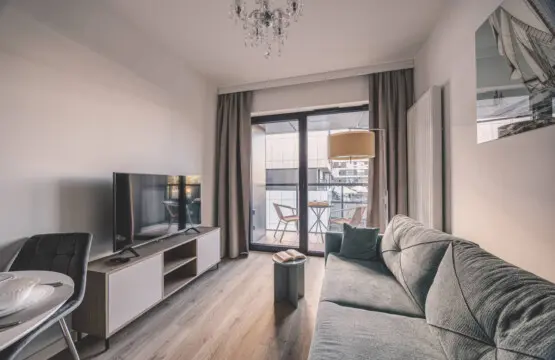 70594 417796 RZh3kvJDXdx5AOYGogpRvUymrPAXIcaYmphOa1d14 k 6888a41062c3c.jpg