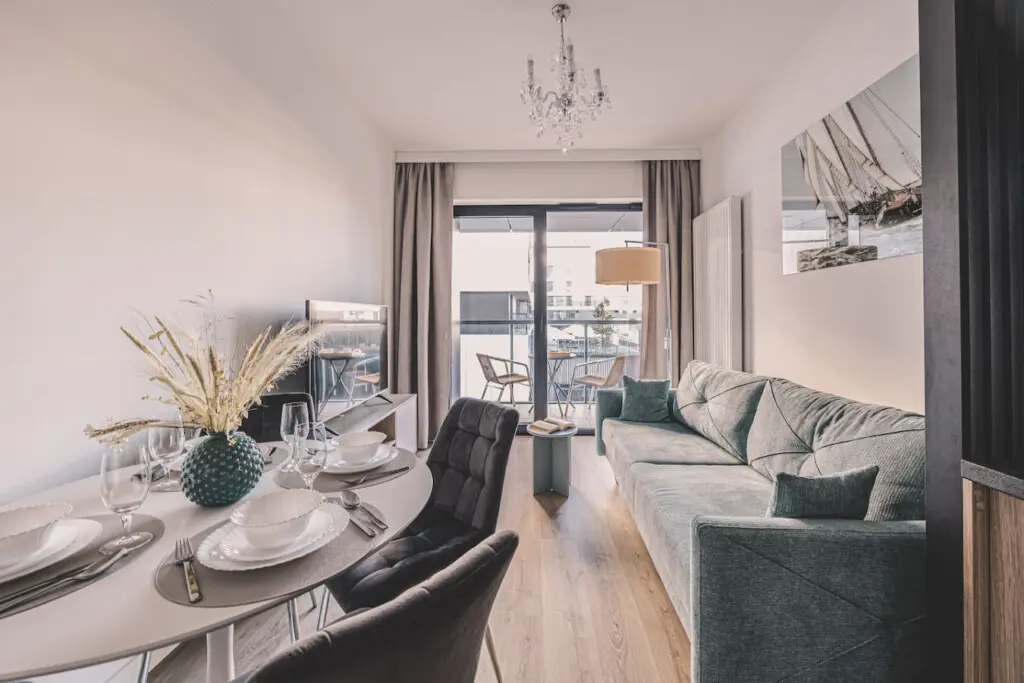 70594 417796 bgc2A3zdILtriQXF YI2f82gnDFsqJTKTlRN4AEjafI 6888b23dd60bf.jpg