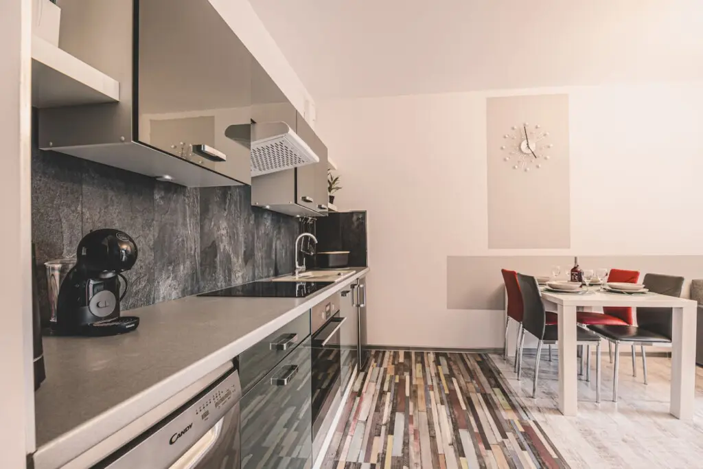 70594 420822 ucnnBcgduGMcKcEOJ36rvhOIzK8Zq gUTjxVLmA5lH0 689398c5cfed0.jpg