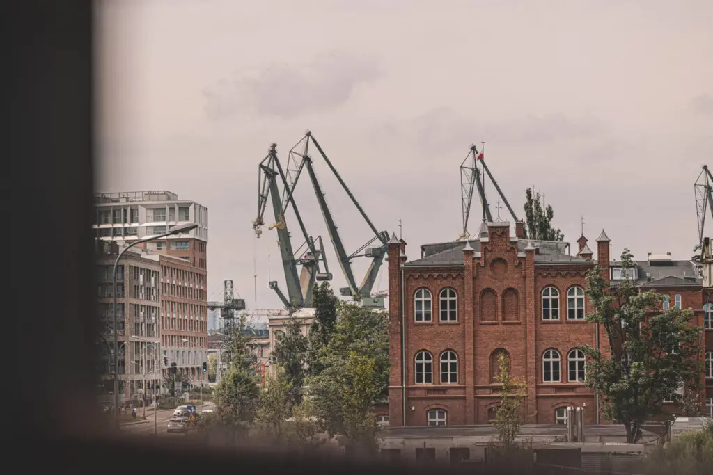 70594 420824 FgbwcLXFYyy3BjZXvyWng7E p1qtVI1BcNYPByMvuNc 6895d8d1318f3.jpg