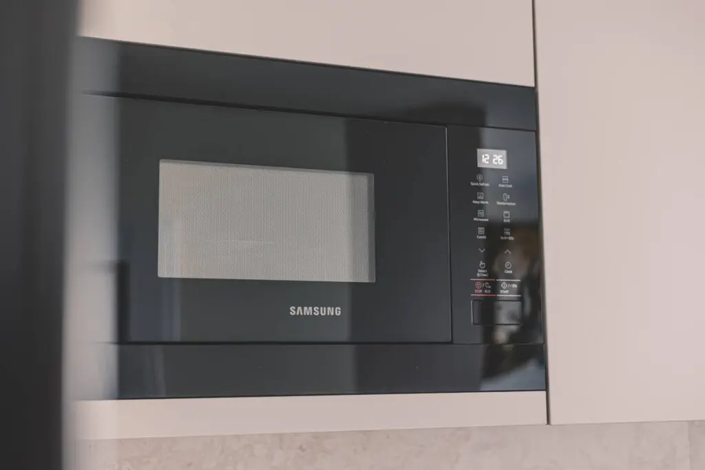 70594 422710 JiCEjwaD7 E5S 1zOB91boTMTRWmGxcc7xbELrXT2WA 689b3b693f060.jpg