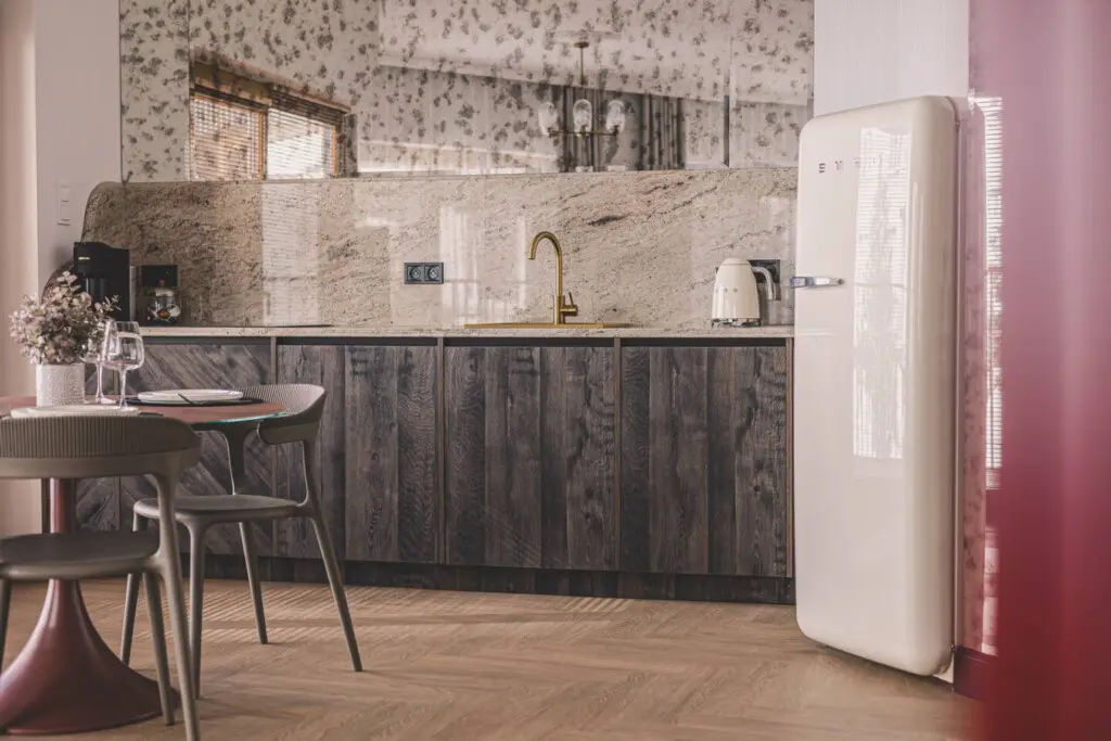 70594 432480 BevxnQaYYiJK lJndTEBtkfXq 8bswh 96h5kQoKxGg 68c41b528fe1a.jpg