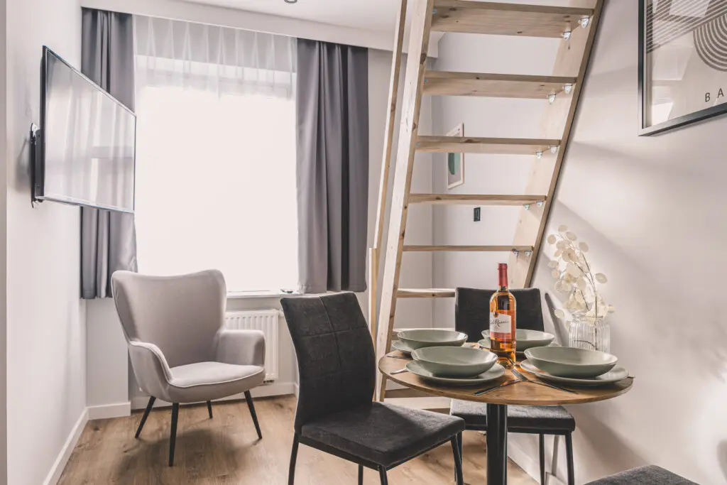 70594 445765 3uSSh23NORRN81HPMPWMQAGDZEAVra00zZ53ZU8vb6I 69036ec276413.jpg