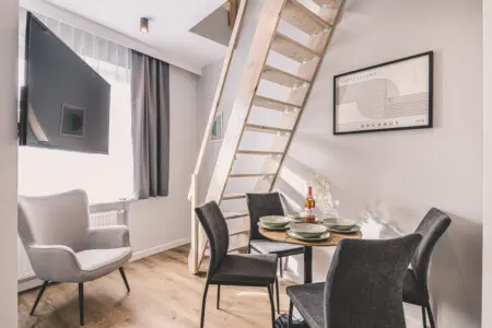 70594 445765 7m8 PpQxG xDlJ8ilYnUGX8MHHh1O9Bok2nJD4LxJHw 69036ea70299f.jpg