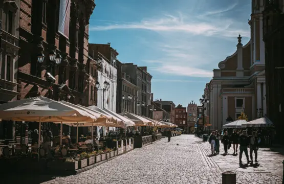 70594 445976 CnoINVLDGi8PHZEbYm0iNCRHUmgtLjYv2zFb20zTKzA 690374e401fb1.jpg