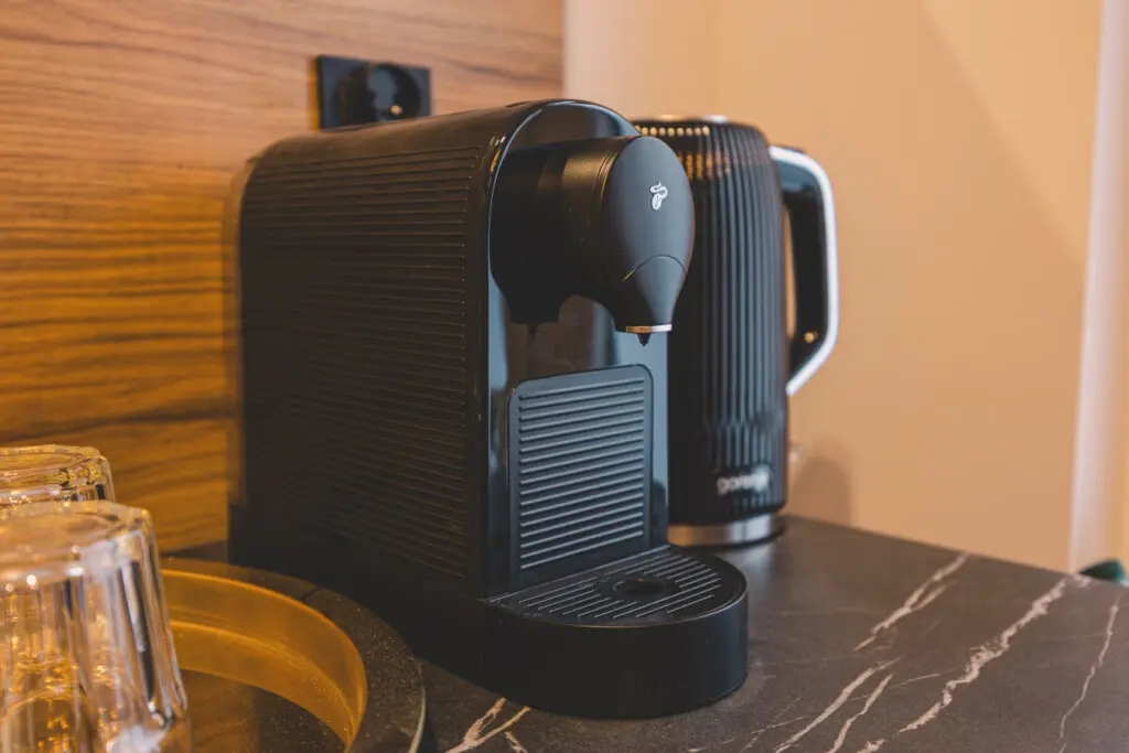 70594 445976 bHmI Yw5XFtjA8L9hYzJ InaqZnfK8Um1L7TI1AEpnw 69037401be41d.jpg