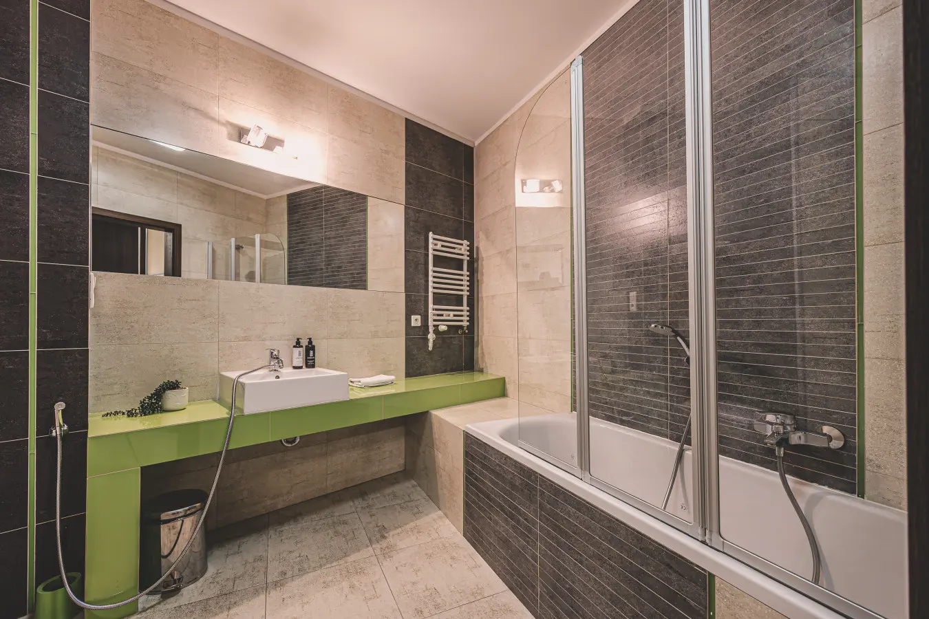 70594 446133 LvUjwKOWxwsWwwq3G zFI xUUzotOuxdmdnznDh5Ru0 6903c9b972eaf.jpg