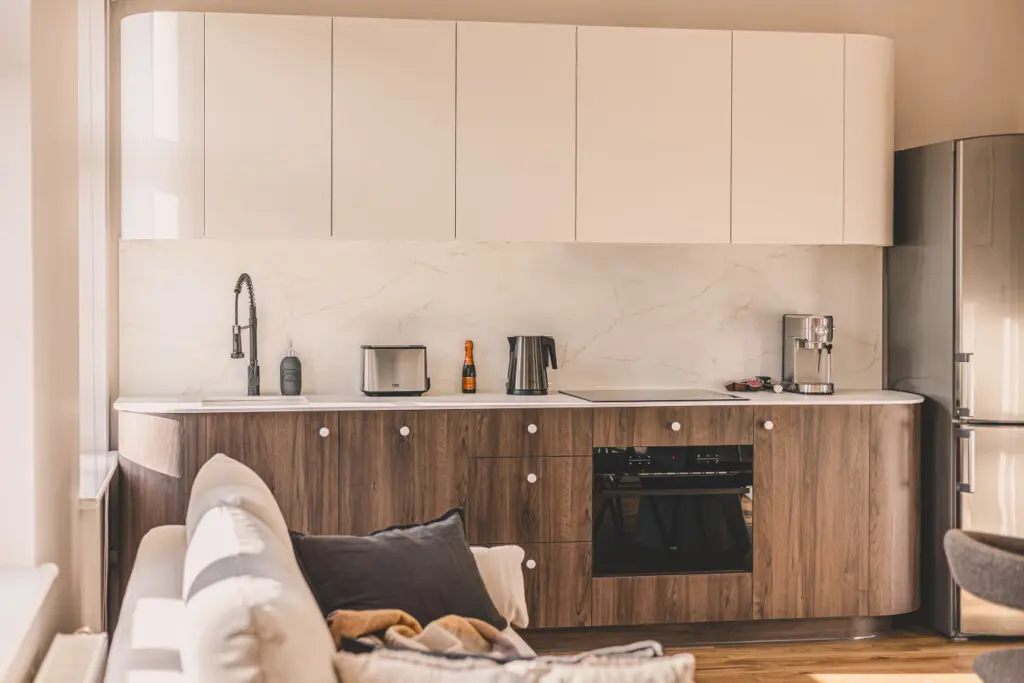 70594 453716 87eFFxCcAhVfDGqnAztBUgbPVQLYG ExI0lYAWCNOXY 69246890a9b5c.jpg