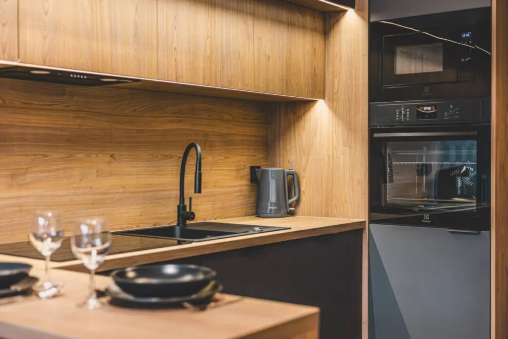 70594 459866 dKMDquEgao9Tx7rILvaXqFHVe0Cg0VyK6Dy rCiruZU 692eba8197d4a.jpg