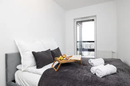 70594 487302 5Nyq bX2460qtBM rDPlG79yWo t3 9BDS09MdMBbYk 6996dc6c34f37.jpg