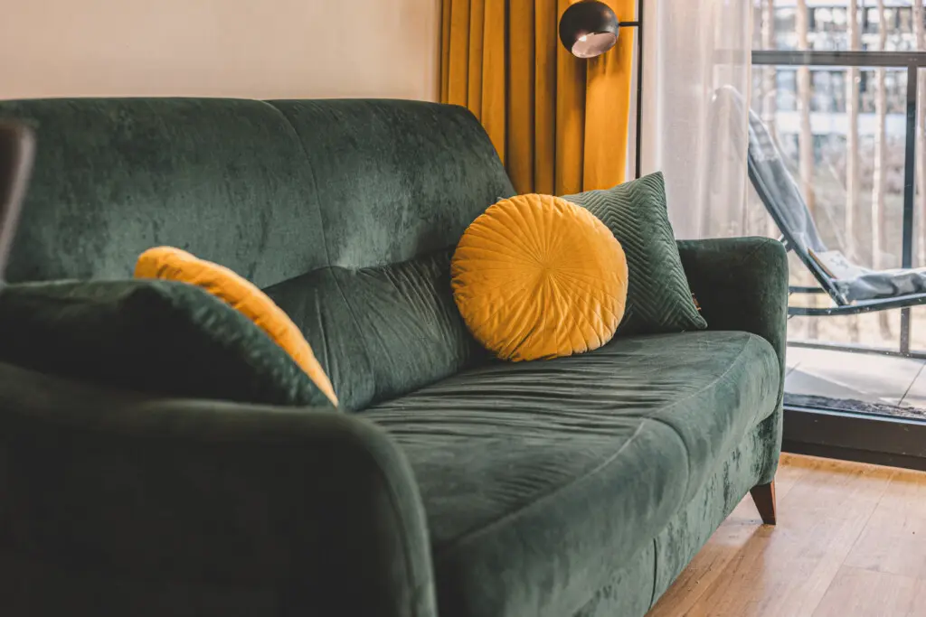 70594 496445 cxwhI rYA0u5QIWiBGyM9 CAiyzzf2SteyYXSHXlitE 69b2c5e0c722b.jpg