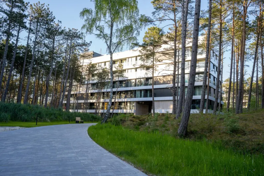 70594 497267 uwThajg4PSx26PMWGudCSiVH8byGvAyndeWBVBr VHw 69b7038e87422.jpg