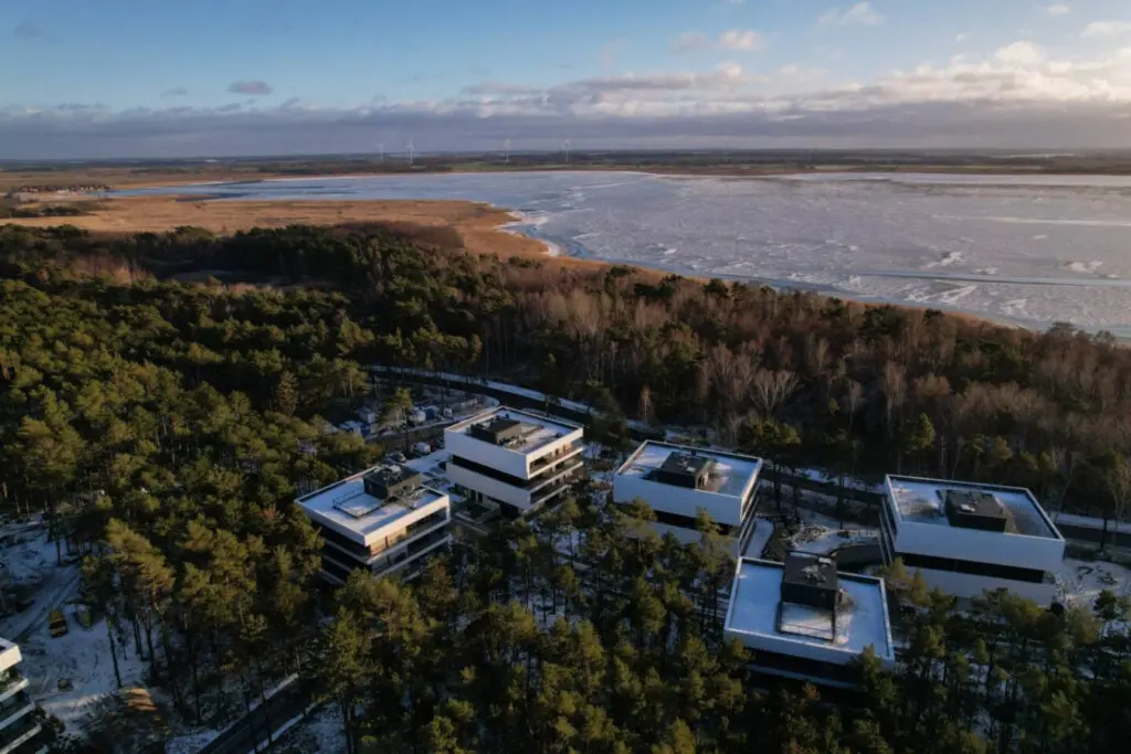 70594 497269 na Iq1ksmp5fbCQremhR YAhgL42DsUfXGO5saXR5z4 69b7033674915.jpg