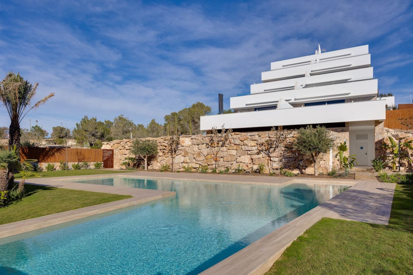 70594 381007 LDIn8OuCF3HACFUhxzcHb28VV3R3U1vvTqwlgouHtfQ 67f912a83ccaf.jpg