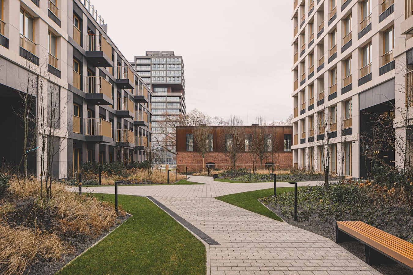 70594 387179 j vRAcXWSF BSvwu6rM1GjnLLiM vB4eVyqtjDkjfyM 6814ace58ef55.jpg